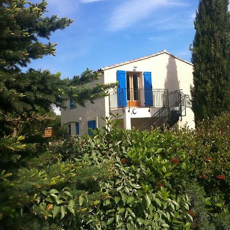 Gite Les Volets Bleus Venelles Exterior foto